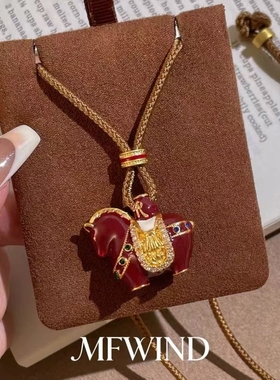 新年国风红色滴釉小马项链女长款本命年过年喜庆巨好看毛衣链配饰