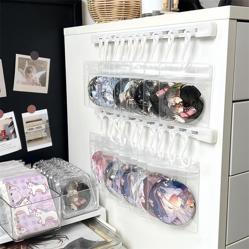 壁挂吧唧收纳展示架贴墙