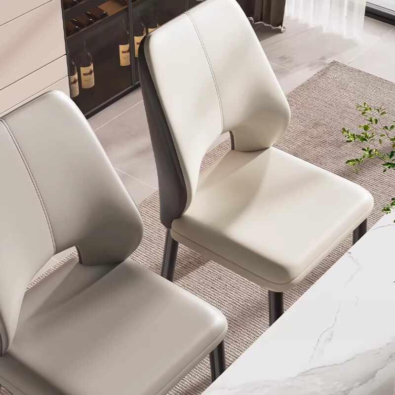 2026爆款意式轻奢餐椅家用现代简约餐厅靠背椅高级感餐桌椅子软包