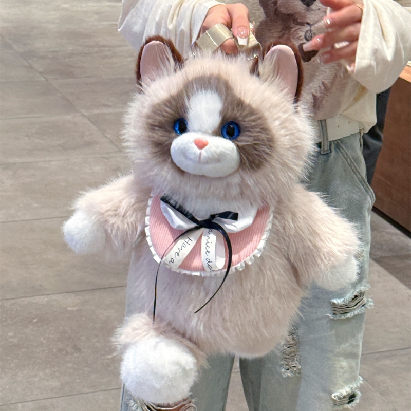 会跑步的布偶猫咪玩偶背包女生