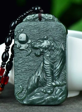 正品2026上山虎玉牌男女款生肖虎虎生威镇山河真玉石挂件坠带证书