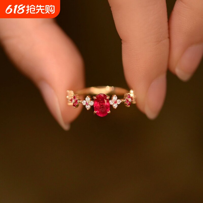 复古轻奢红色锆石镶钻戒指女小众设计四叶草指环时尚百搭个性手饰