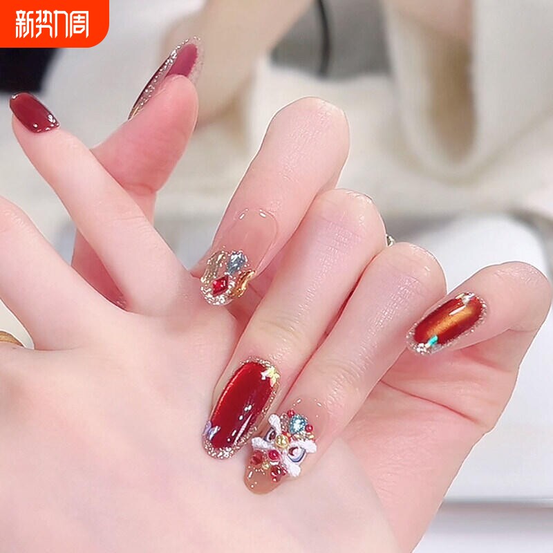 立体醒狮新年大吉猫眼穿戴甲红色闪钻蝴蝶手工美甲