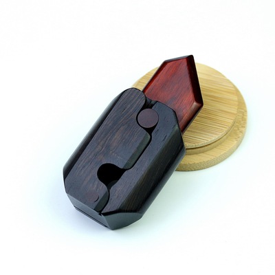 树哥檀木重力罗卜刀把件