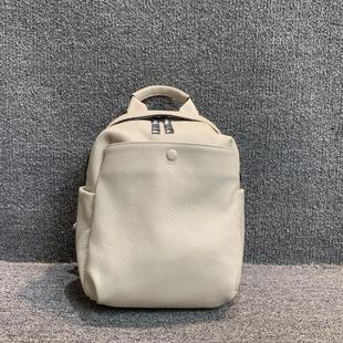 新品真皮背包韩版百搭头层牛皮简约男女通用双肩背包轻便双肩包