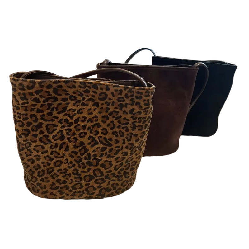 秋冬新品真皮女包韩版百搭时尚小众磨砂牛皮女单肩斜跨水桶包复古,箱包皮具/热销女包/男包,通用款女包,淘宝优惠券,粉丝福利购,淘宝优惠卷