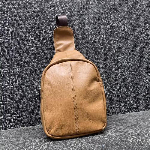 头层牛皮百搭时尚胸包单肩包