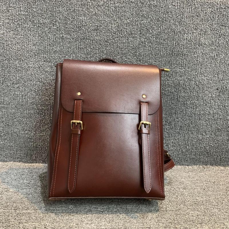 背包2024新款早春真皮背包韩版百搭头层牛皮男女通用简约双肩背包