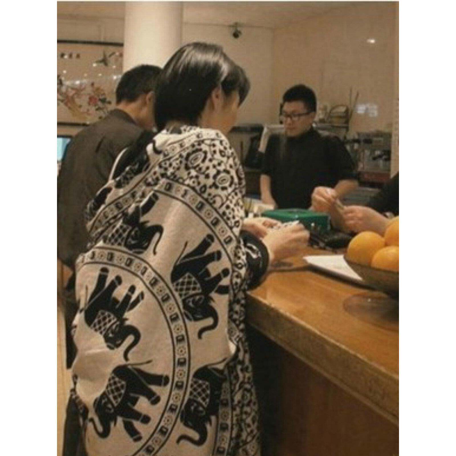 旅游摄影晒围巾披肩TLI防两用夏季沙漠族游海滨沙滩围巾民风格旅