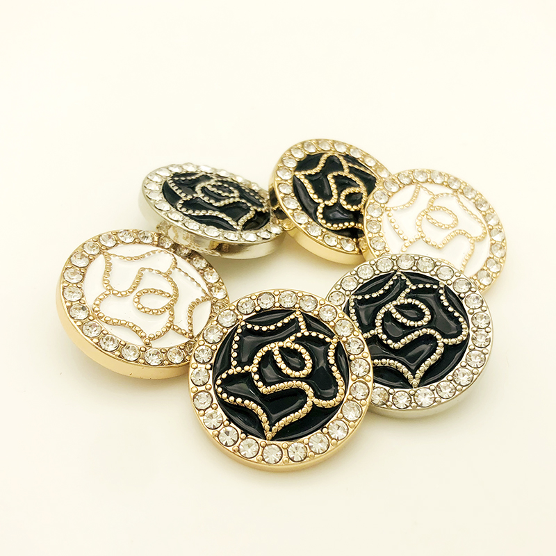 花朵镶钻大衣扣子高级感西装扣