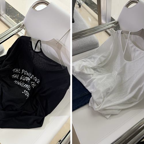 设计感。斜肩。莱塞尔宽松字母春夏透气长袖T恤26011B13R