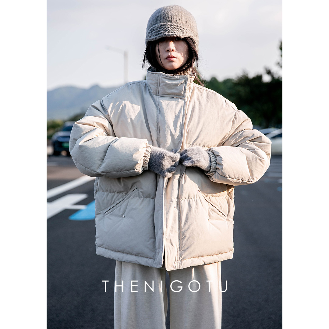 宽松加厚立领羽绒服面包服外套