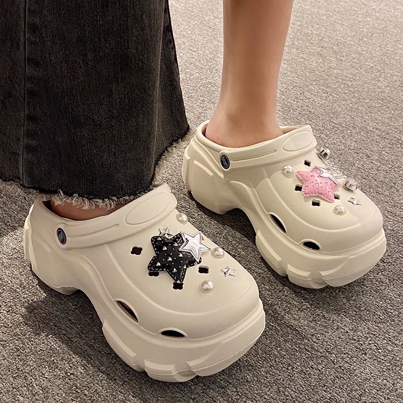 厚底增高7cm五角星洞洞鞋夏季时尚外穿沙滩拖鞋女防滑踩屎感凉拖