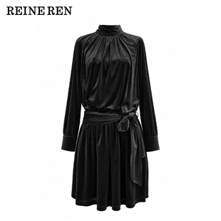 【佳雪佳敏直播精选】REINEREN任茜26秋款高领系带H型丝绒连衣裙