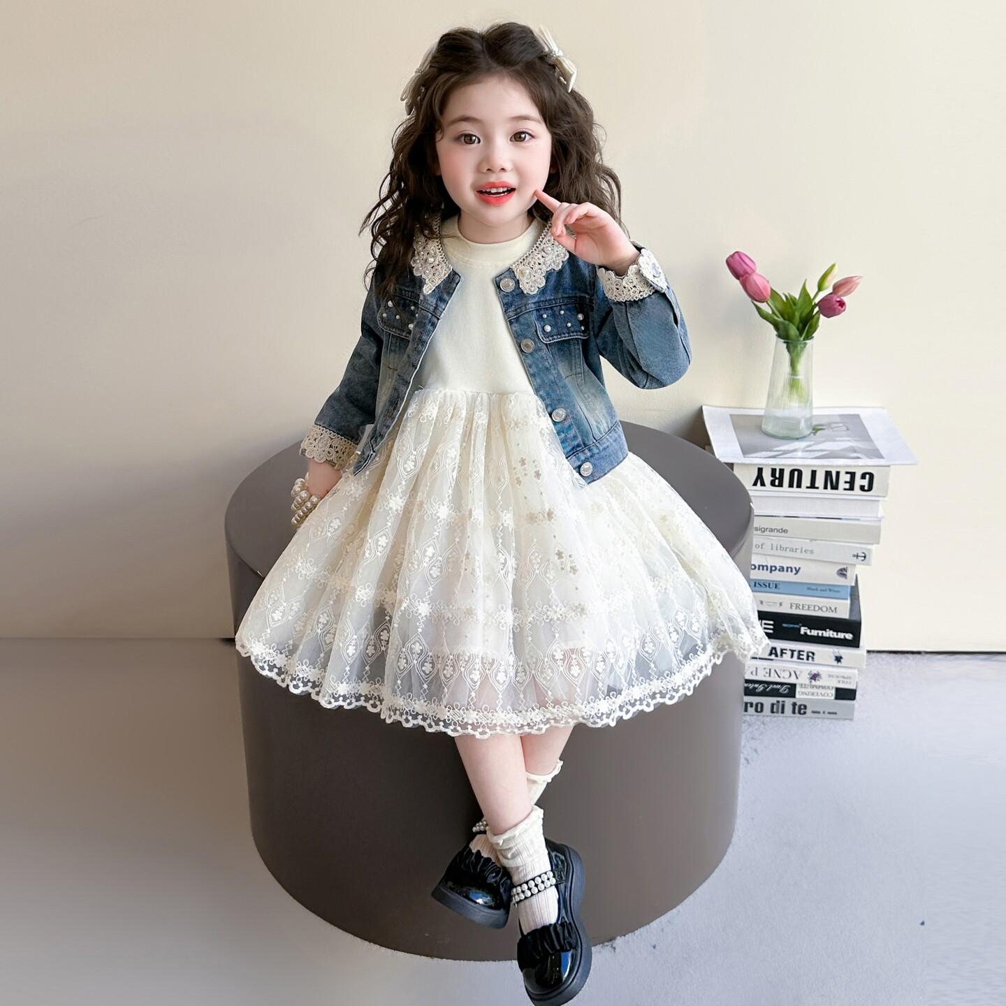 女童春秋珍珠牛仔外套蕾丝连衣裙2026新款两件套洋气公主裙中长裙
