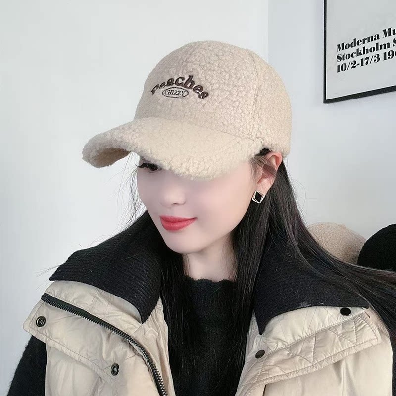 冬季新款保暖羊羔绒字母刺绣棒球帽子女韩版时尚洋气显脸小鸭舌帽