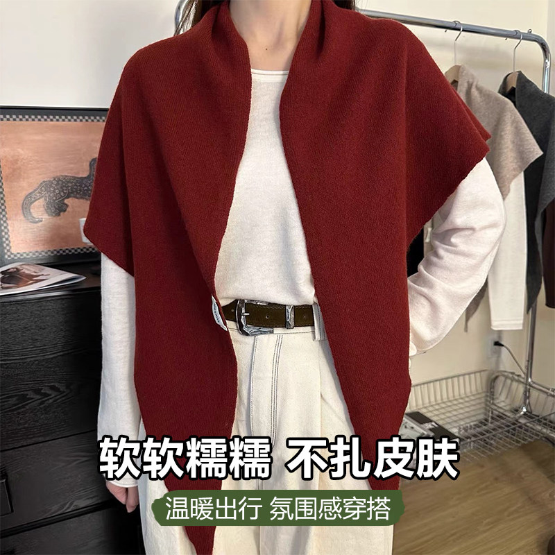 新款韩版时尚气质羊毛混纺三角披肩女秋冬保暖百搭学院风围巾外搭