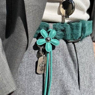 Rumu翠湖绿腰带式皮质金属项链男女同款背包装饰腰带山茶花缎带