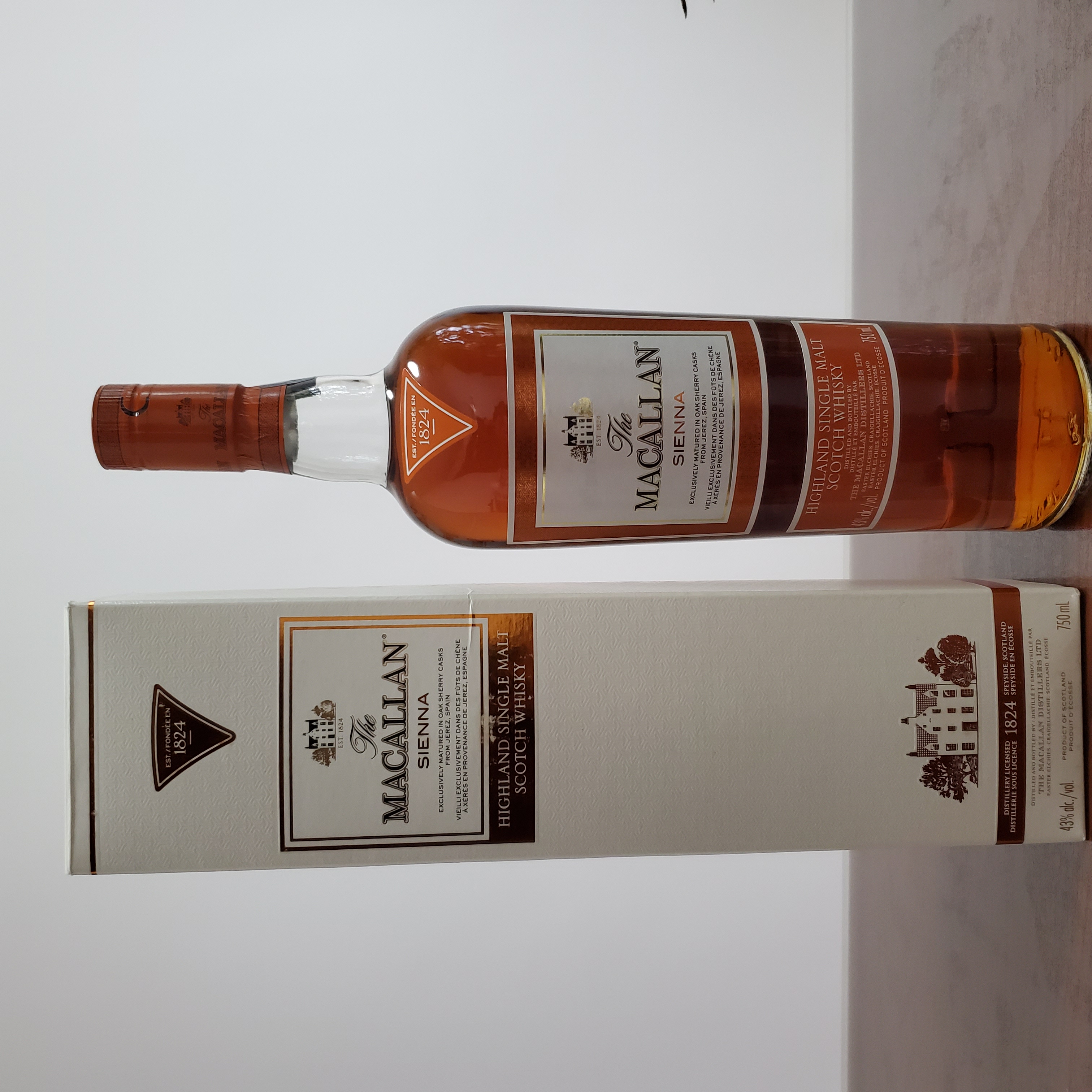 麦卡伦西班牙雪莉桶SIENNA单一麦芽威士忌老版18年水准43%750ml