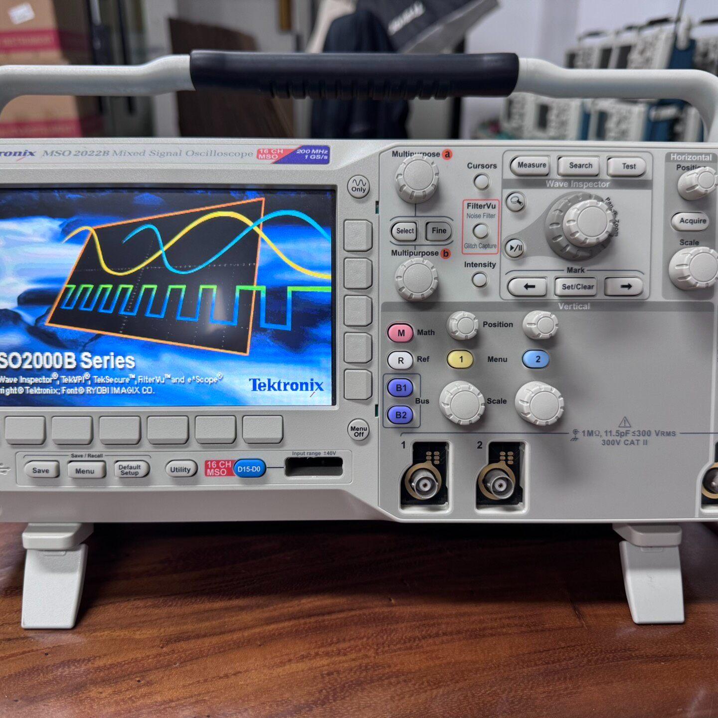 MSO2022B 泰克数字示波器 200MHz双通道混合信号测试仪议价维修