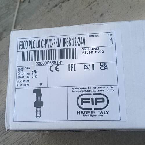 F300 YF300P02 FIP 工业传感器 IP68 12-24V C-PVC-FKM议价维修
