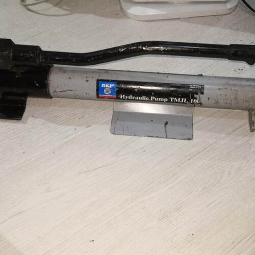 TMJL100 手动液压泵 压力100 SKF 非恩派克议价维修
