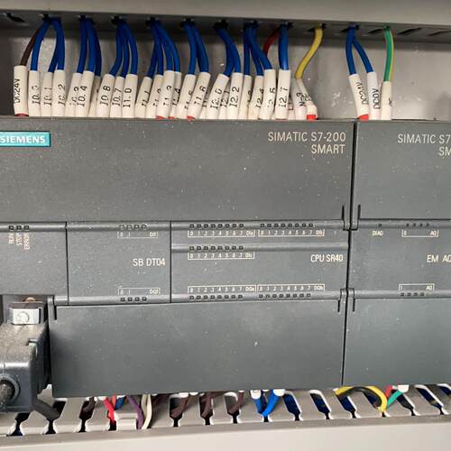SB DT04 CPU SR40 EM AQ02 PLC模块工控自动化配件议价维修
