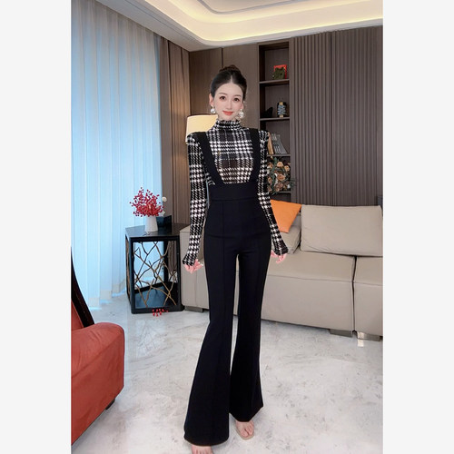 【小茵家】秋冬蜜桃臀百搭气质简约高腰背带裤喇叭裤显瘦提臀