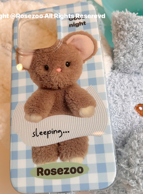 玫瑰动物园可爱蓝色格子毛绒鼠鼠光面13/14手机壳适用于苹果16promax新款iphone17promax全包防摔15pro手机壳