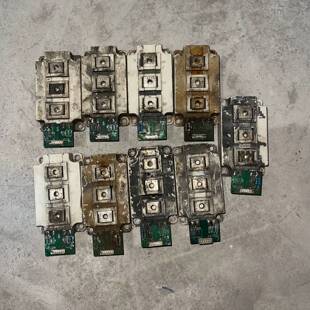 可维修BSM200GB120DN2 总共9个 实物拍摄 有油污 需议价