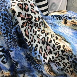 牛奶丝豹纹印花牛奶丝面料四面弹布料连衣裙瑜珈裤子服装舞蹈拉丁