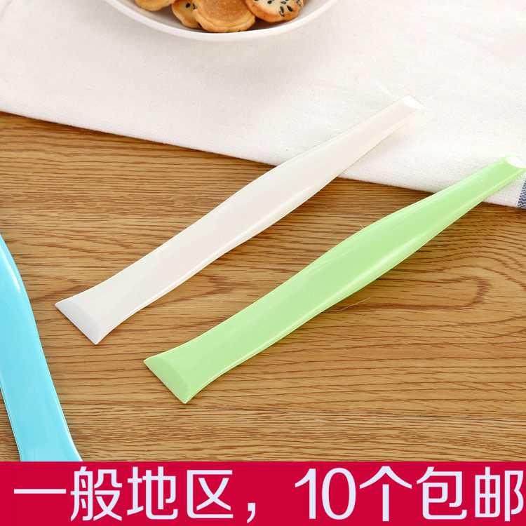 家用多功能塑料大小刮刀清洁图片