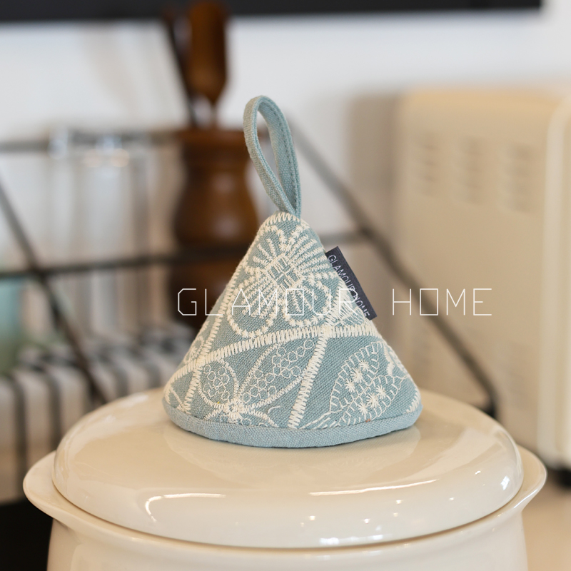 重工刺绣三角防烫锅帽加厚隔热