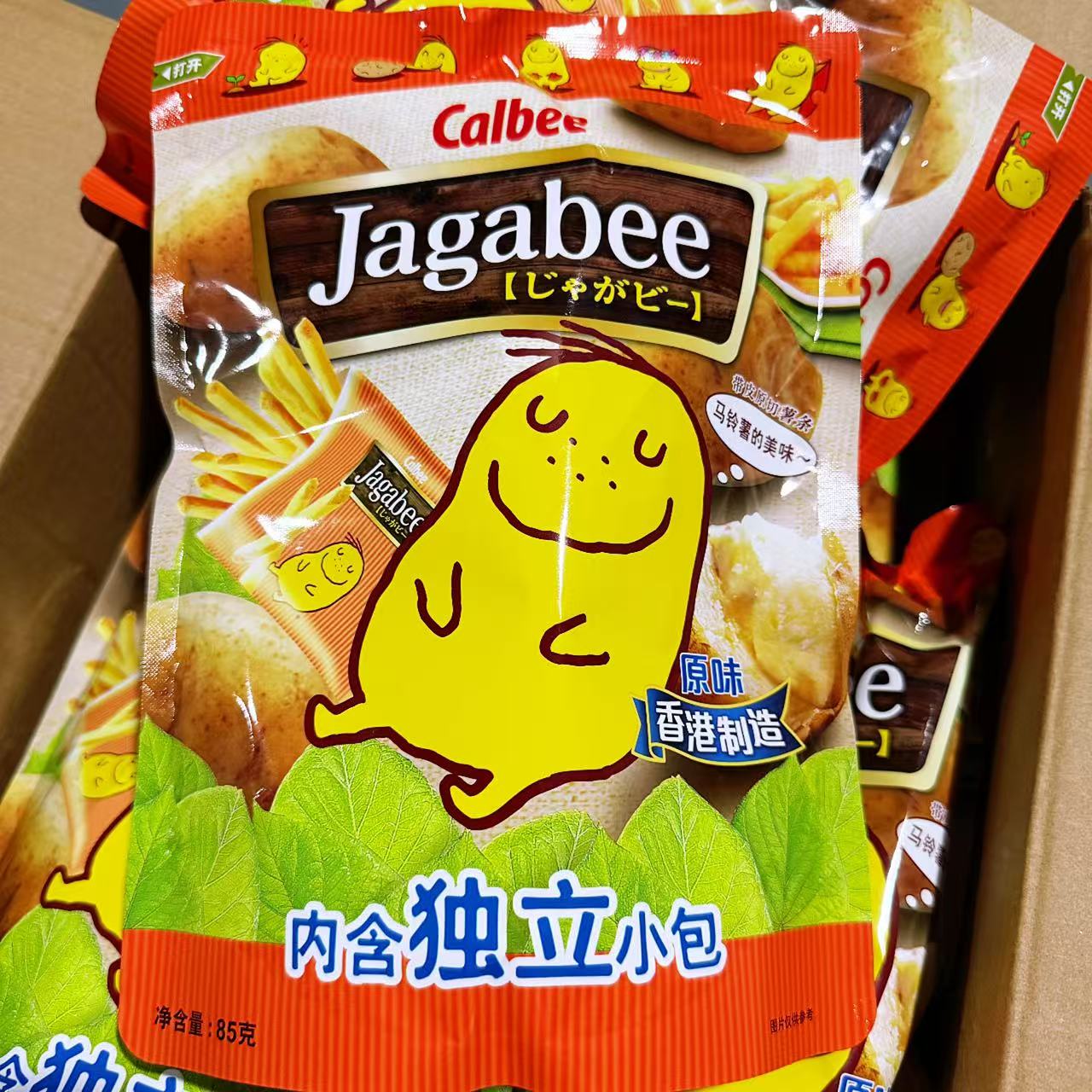 香港版calbee卡乐比薯条淡盐味85g薯条三兄弟膨化追剧解馋