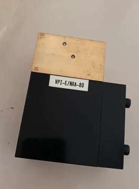 VPI-E/NRA-80工业控制器，黑色外壳，带铜片底座，型
