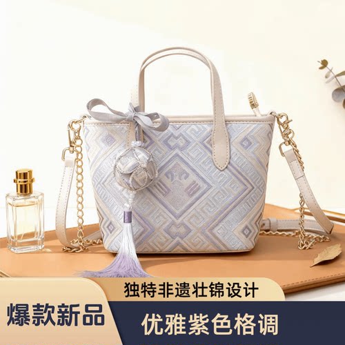广西非遗壮锦包包mini托特包斜挎包手拎单肩包简约可爱民族风11