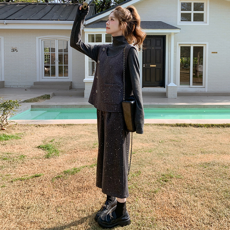 现货已出2025烫钻后背设计蝴蝶三件裤套装ZB237-6816-p185-k249，女装套装/套裙，浙宝237