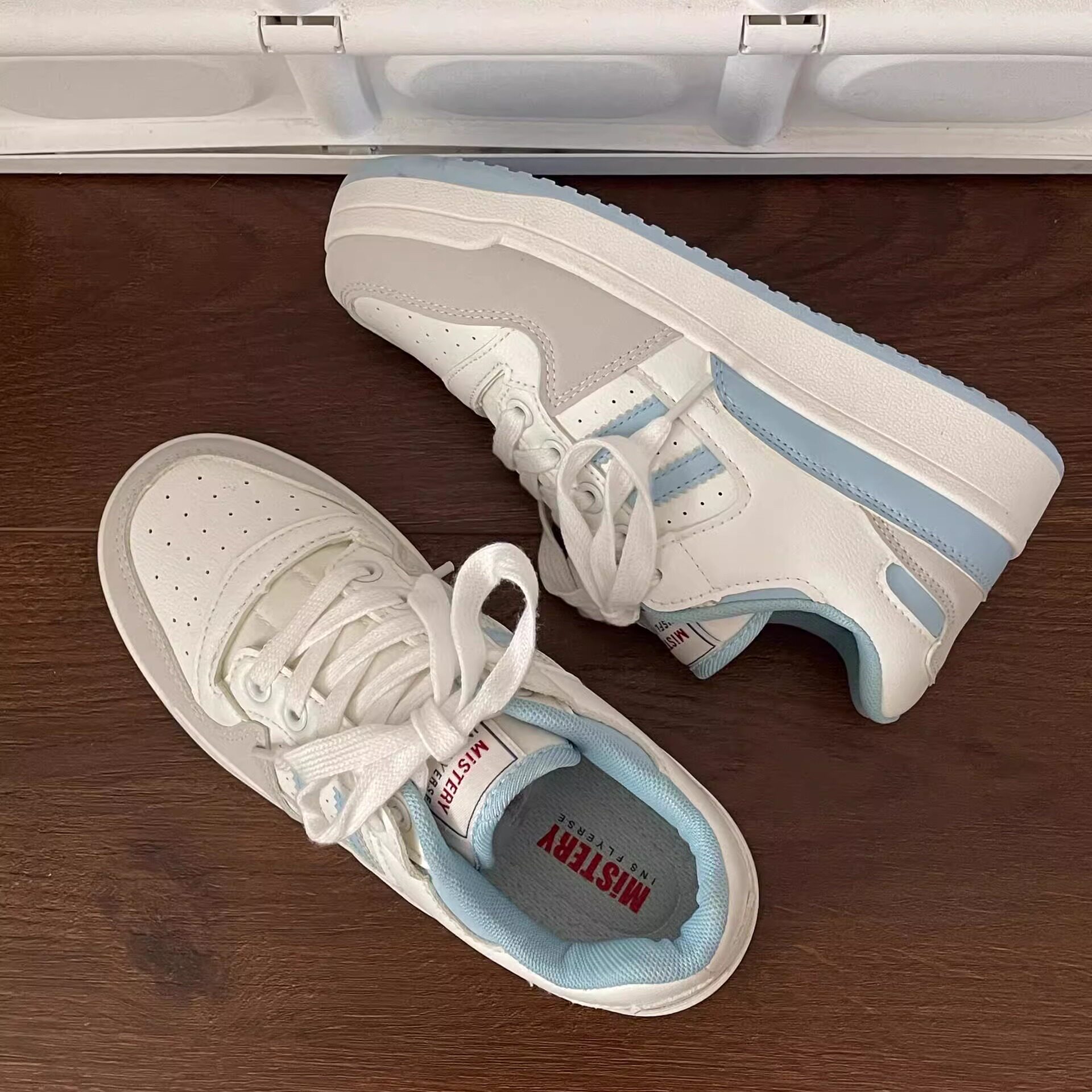 才两位数！谁能拒绝这种天蓝色板鞋啊！