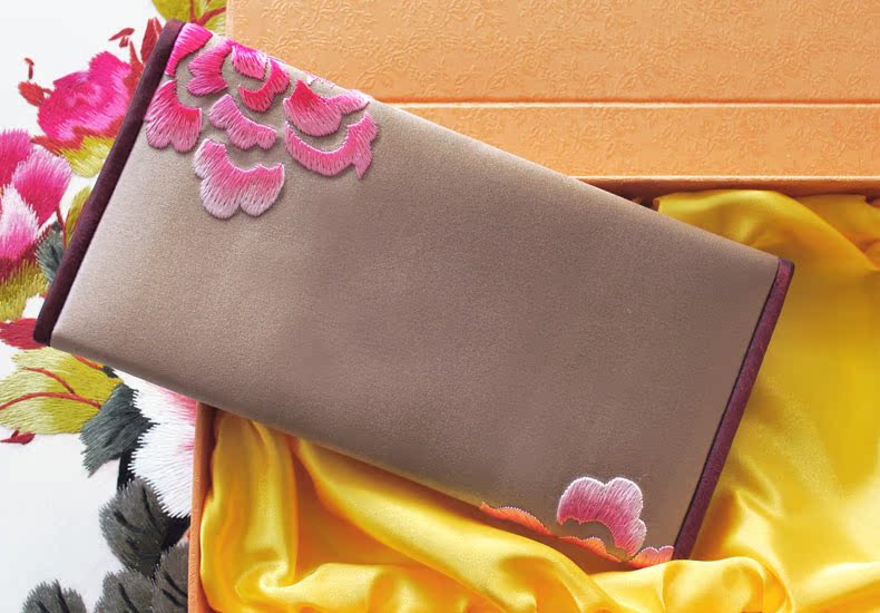 复古钱包女民族风钱夹女2018新款长款个性时尚手工刺绣苏绣成品