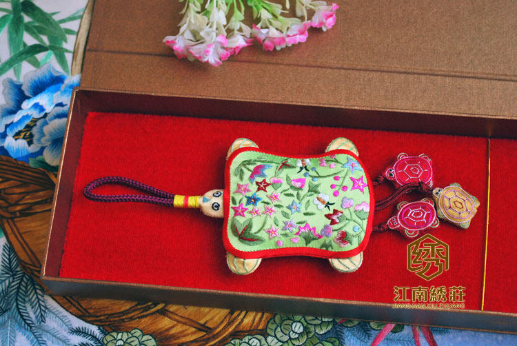 挂件饰品包包挂饰刺绣荷包中国特色礼物送老外出国小礼品福禄寿