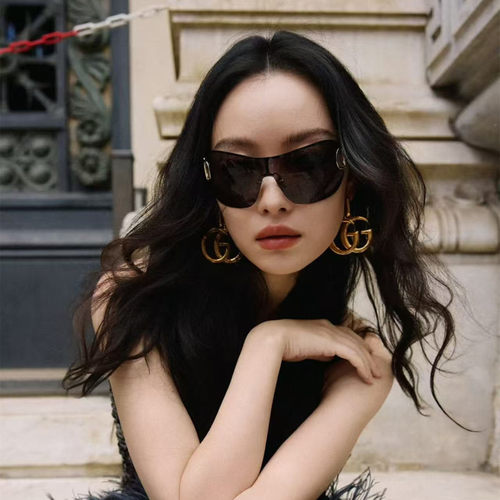 倪妮同款米兰时装周一体式大框墨镜女高级感潮个性防紫外线太阳镜