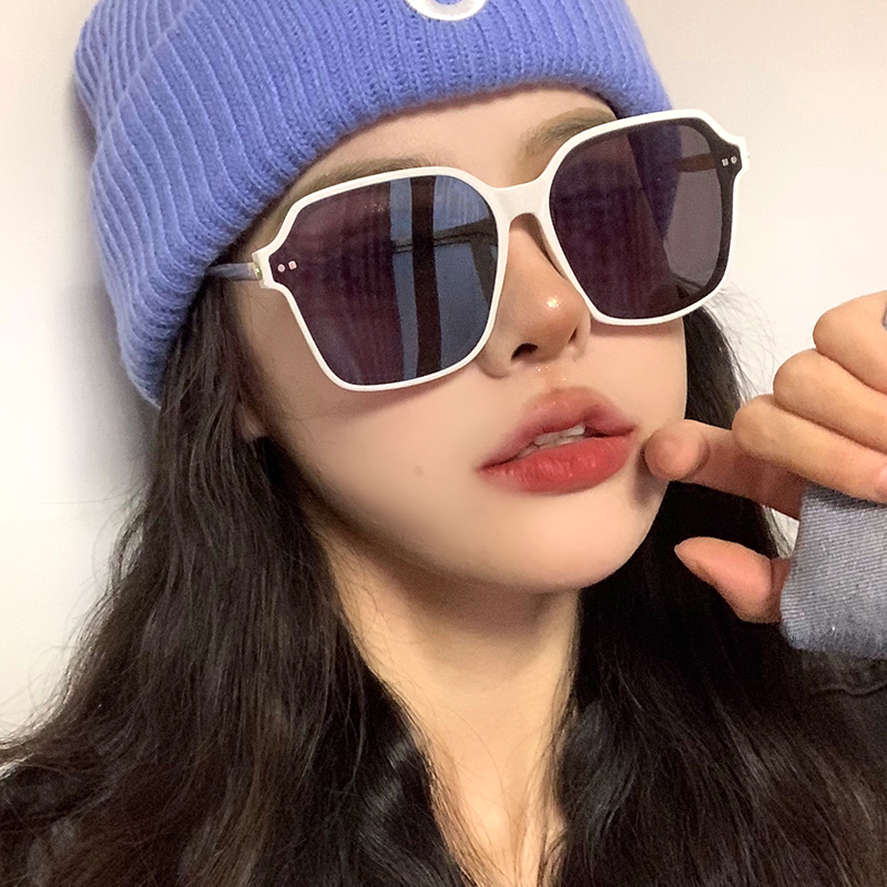 桔里防紫外线复古潮流女大脸显瘦