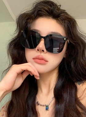 黑色墨镜女高级感ins网红眼镜街拍防紫外线方圆脸显瘦偏光太阳镜