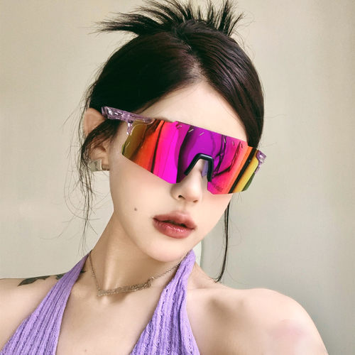 新款护目运动太阳镜高级感变色