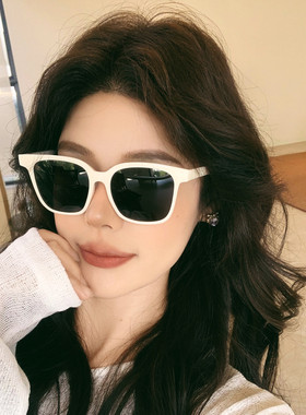 小野猫同款白色复古方形防晒墨镜