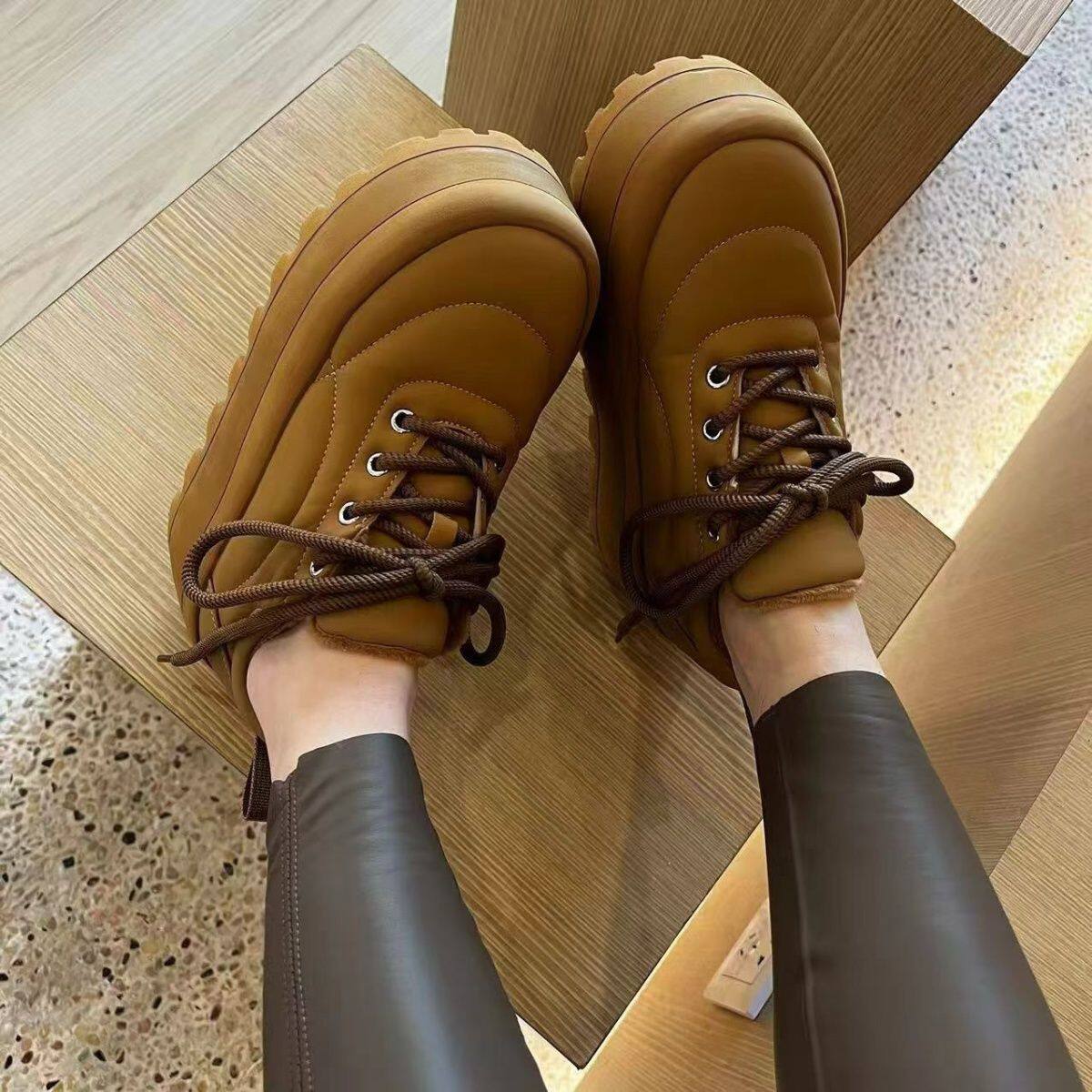 2025新款时尚百搭真皮休闲板鞋女厚底增高松糕底秋冬季