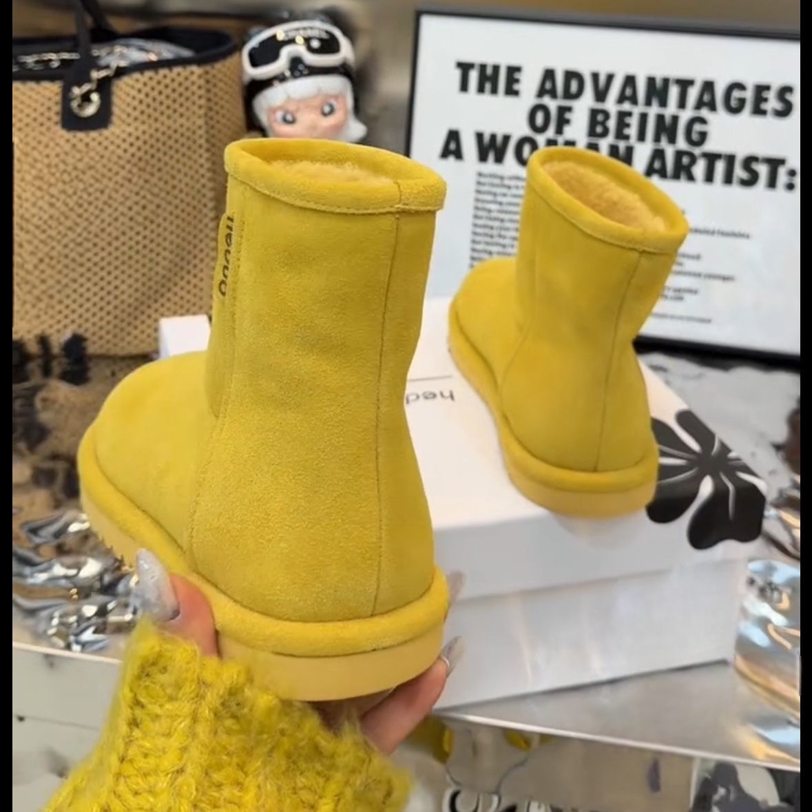2025新款厚底真皮大头丑萌面包鞋雪地棉靴子平底加绒保暖短靴女鞋