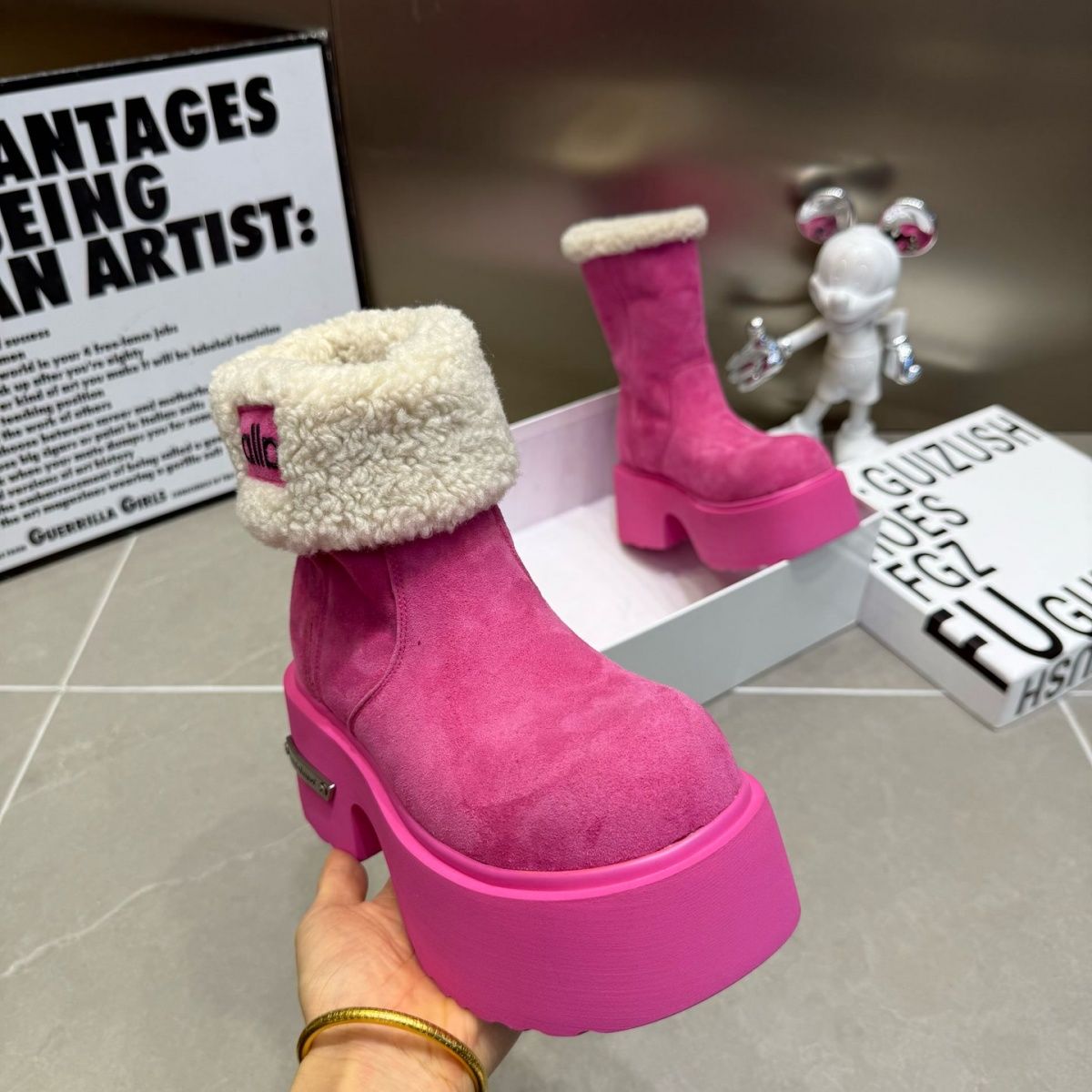 2025新款时尚百搭真皮雪地靴女厚底加绒加厚保暖棉鞋冬季中筒短靴