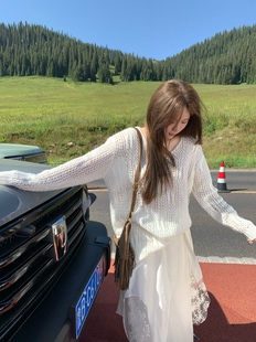 宅宅athome//自由旅人 羊毛松弛时髦镂空罩衫度假风钩花宽松针织