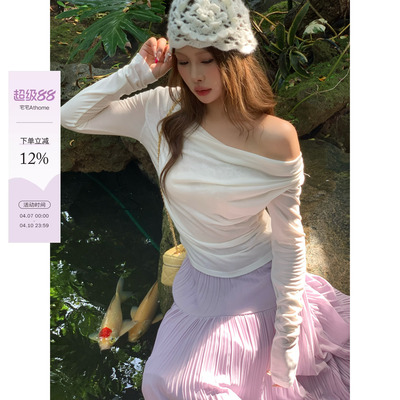 宅宅athome//蕾丝音符～温柔风荡领蕾丝修身假两件上衣